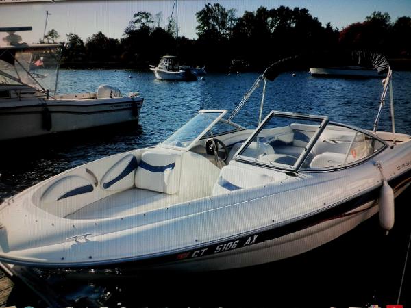 Slide: The Image of Bayliner 215 Capri 2001 - 1
