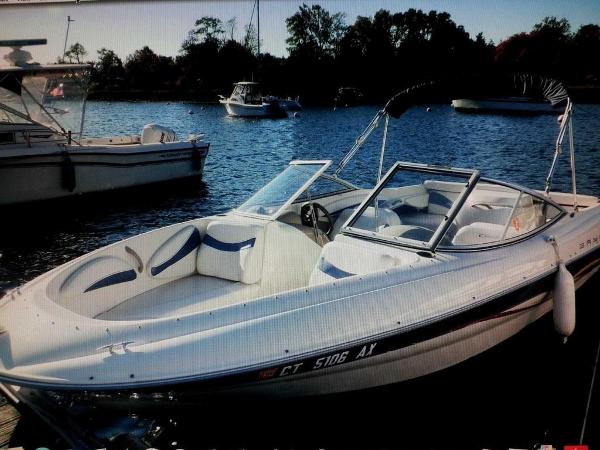 Slide: The Image of Bayliner 215 Capri 2001 - 5