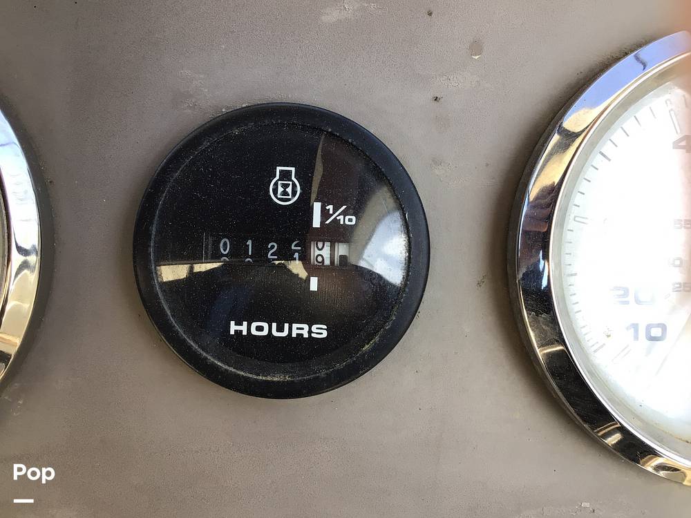 Slide: The Image of Bayliner 242 Classic 2006 - 15363809