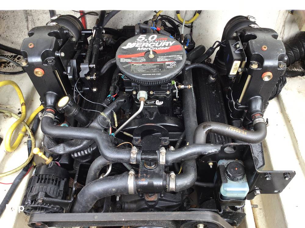 Slide: The Image of Bayliner 242 Classic 2006 - 15363823