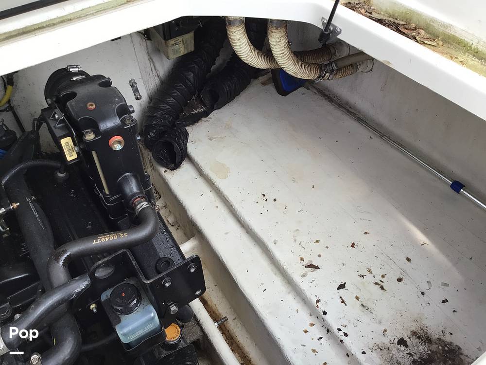 Slide: The Image of Bayliner 242 Classic 2006 - 15363825