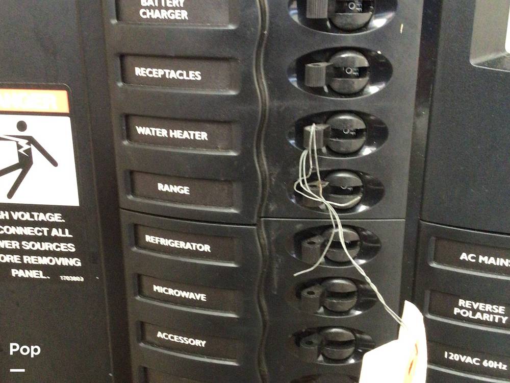 Slide: The Image of Bayliner 242 Classic 2006 - 15363879