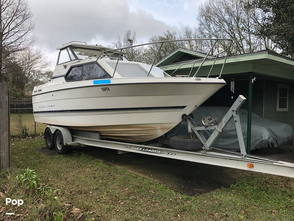 Slide: The Image of Bayliner 2452 Ciera Express 2000 - 0