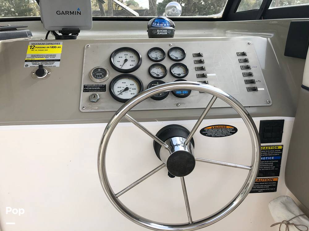 Slide: The Image of Bayliner 2452 Ciera Express 2000 - 25