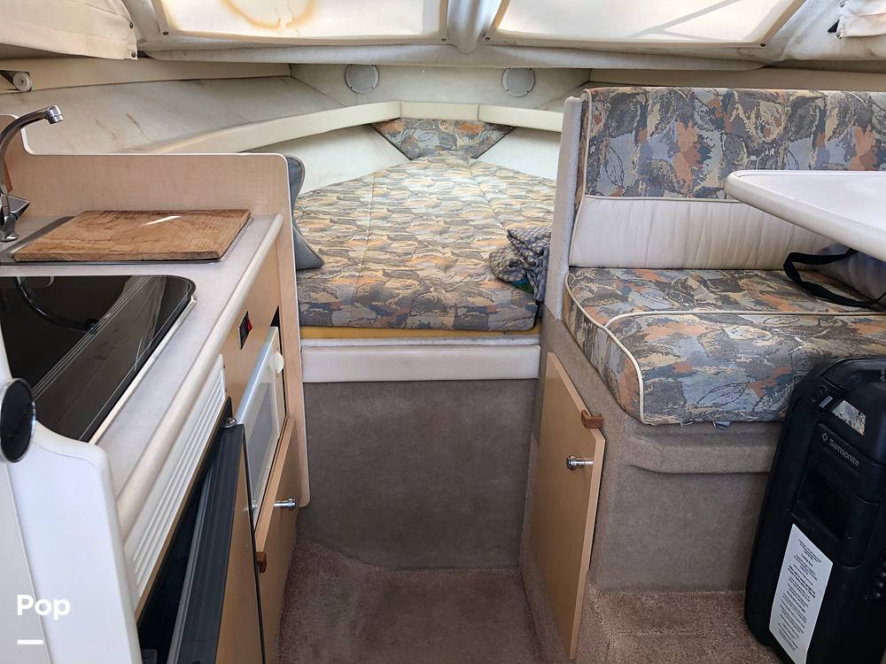 Slide: The Image of Bayliner 2452 Ciera Express 2000 - 38
