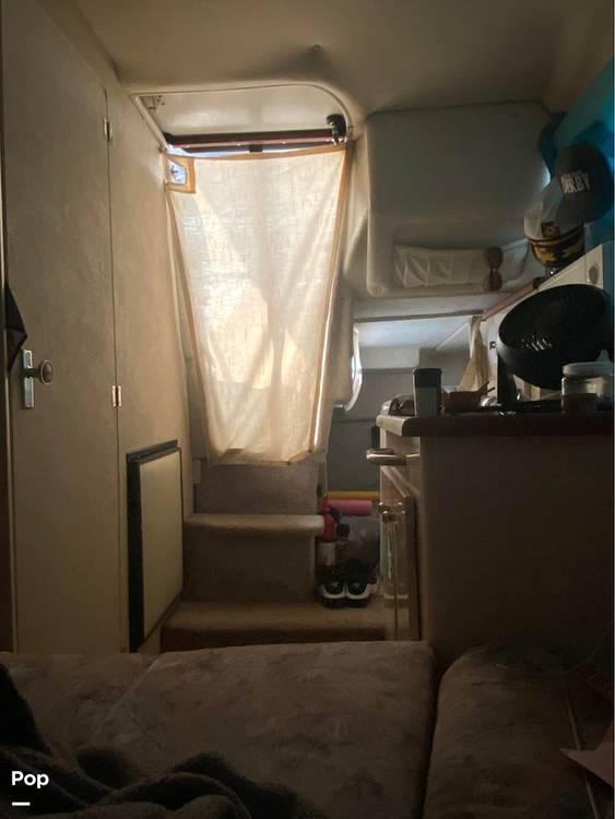 Slide: The Image of 1996 Bayliner Ciera 2655 for sale in Channahon, IL - 13