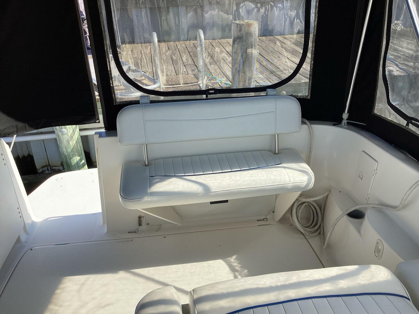 Slide: The Image of Bayliner 2655 Cierra 2004 - 5110363