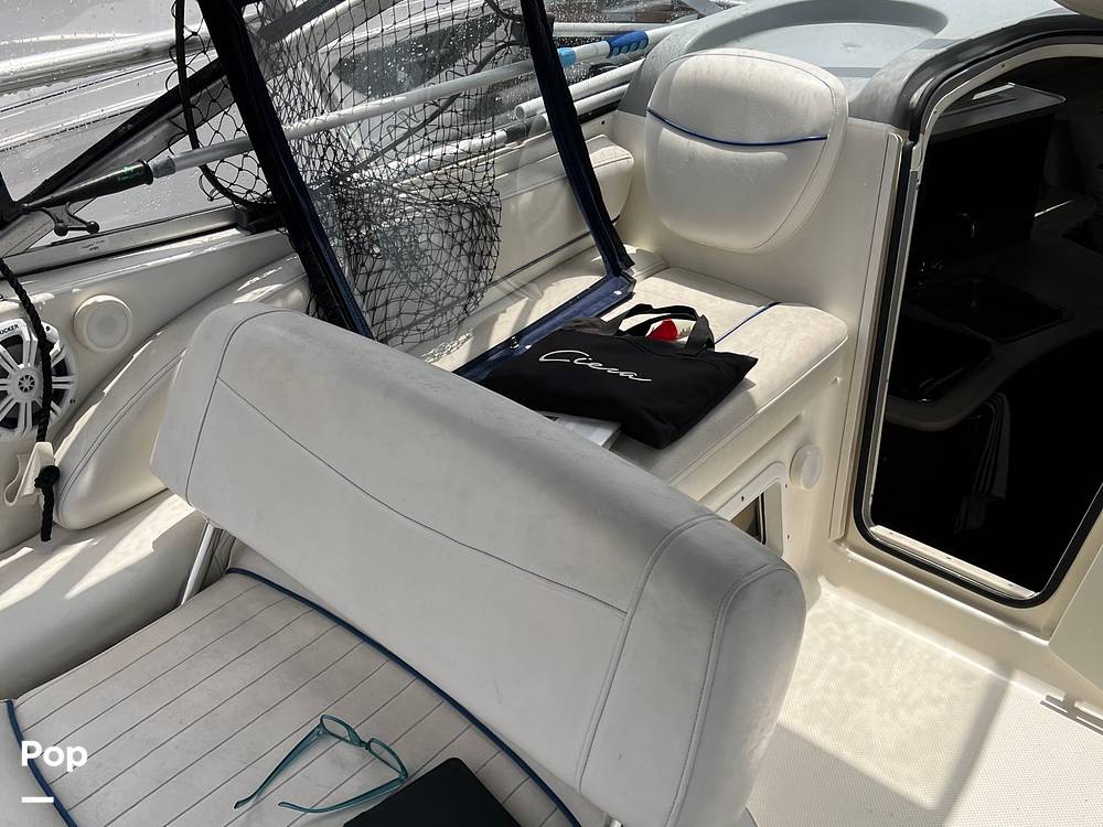 Slide: The Image of Bayliner 265 Ciera 2004 - 12722277
