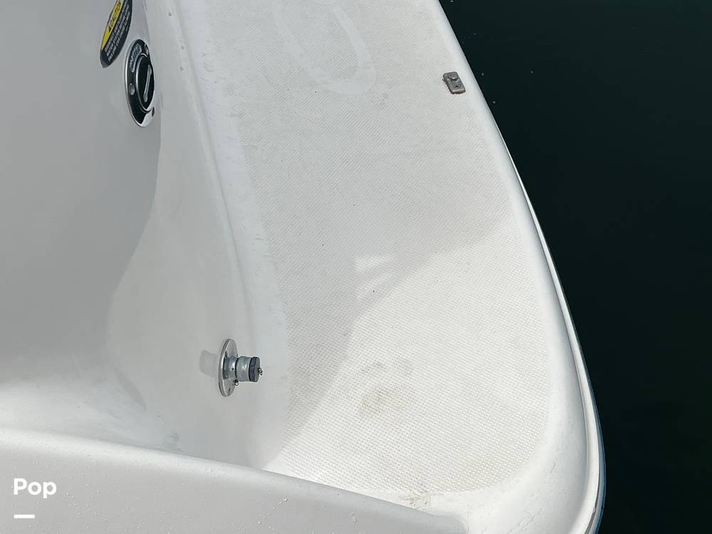 Slide: The Image of Bayliner 265 Ciera 2004 - 12722298