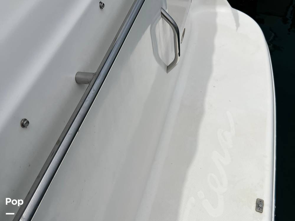 Slide: The Image of Bayliner 265 Ciera 2004 - 12722120