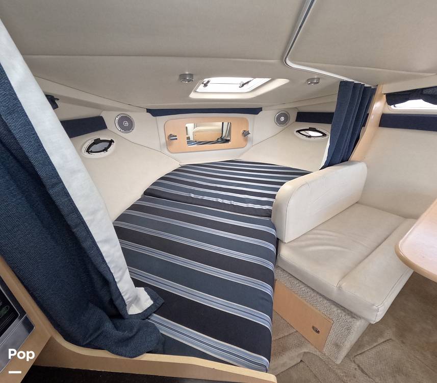 Slide: The Image of Bayliner 285 SB Cruiser 2012 - 15777972