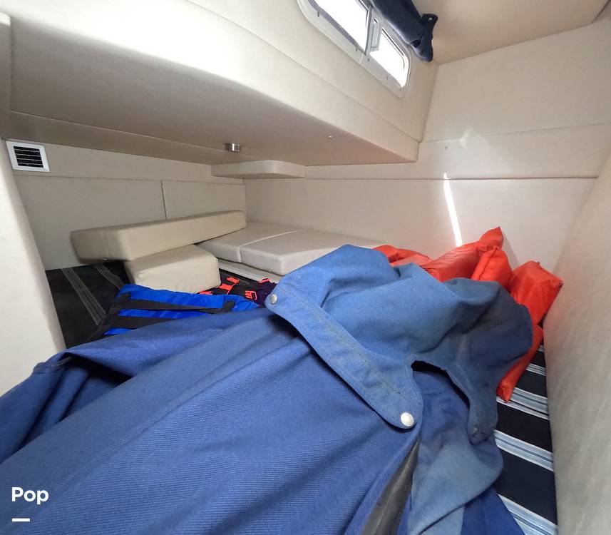 Slide: The Image of Bayliner 285 SB Cruiser 2012 - 15777977