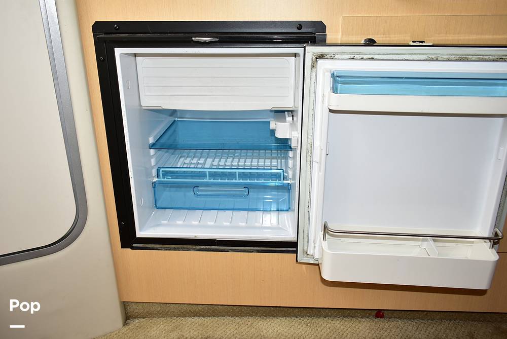 Slide: The Image of Bayliner 285 SB Cruiser 2012 - 15778023