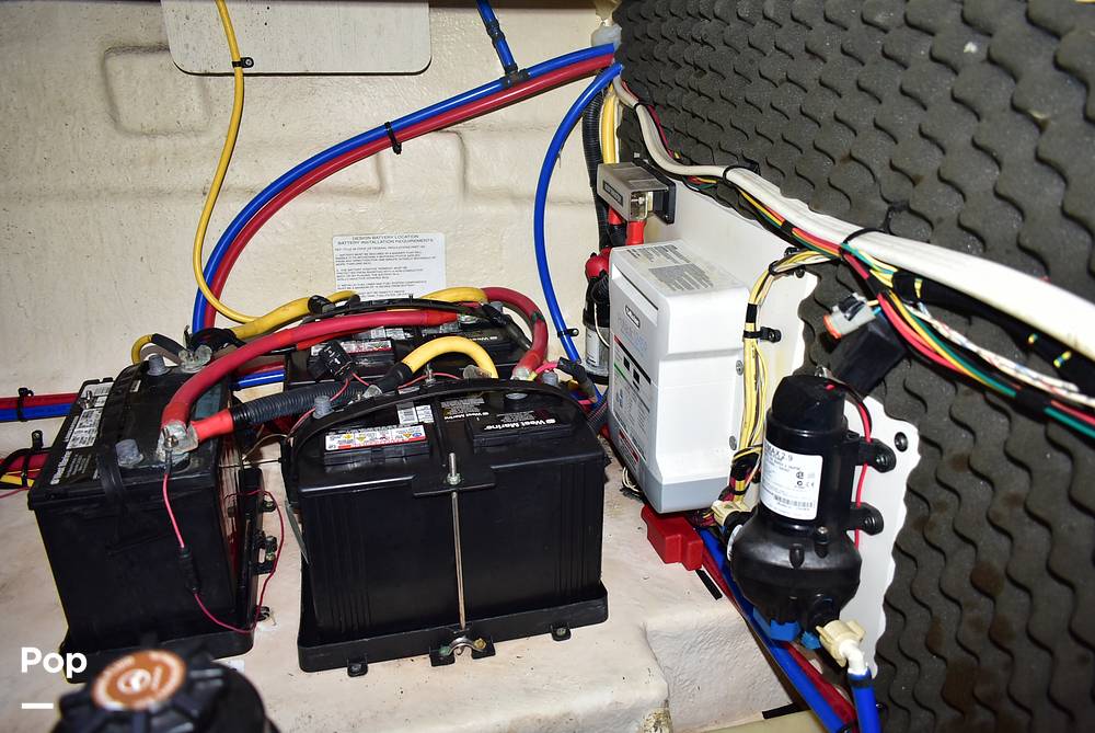 Slide: The Image of Bayliner 285 SB Cruiser 2012 - 15778037