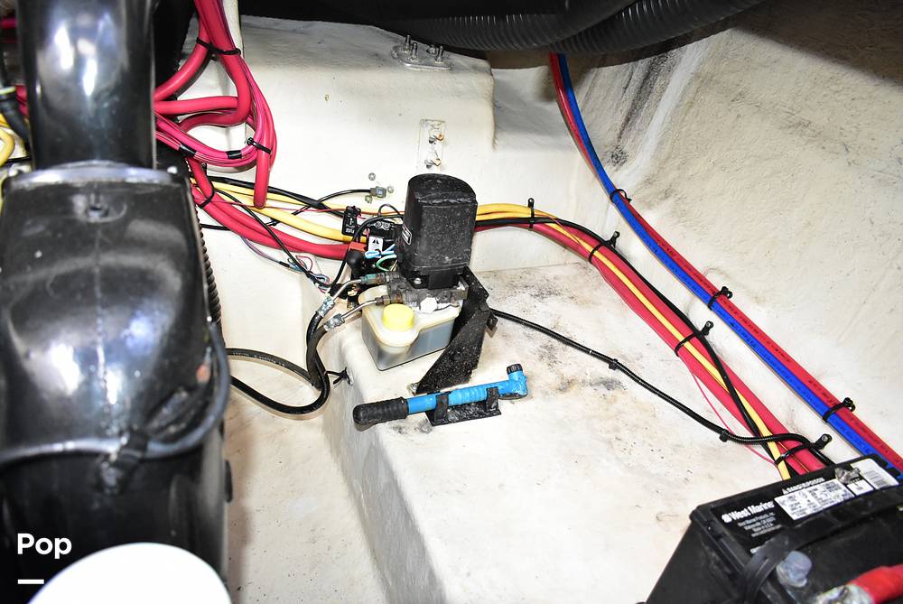 Slide: The Image of Bayliner 285 SB Cruiser 2012 - 15778038