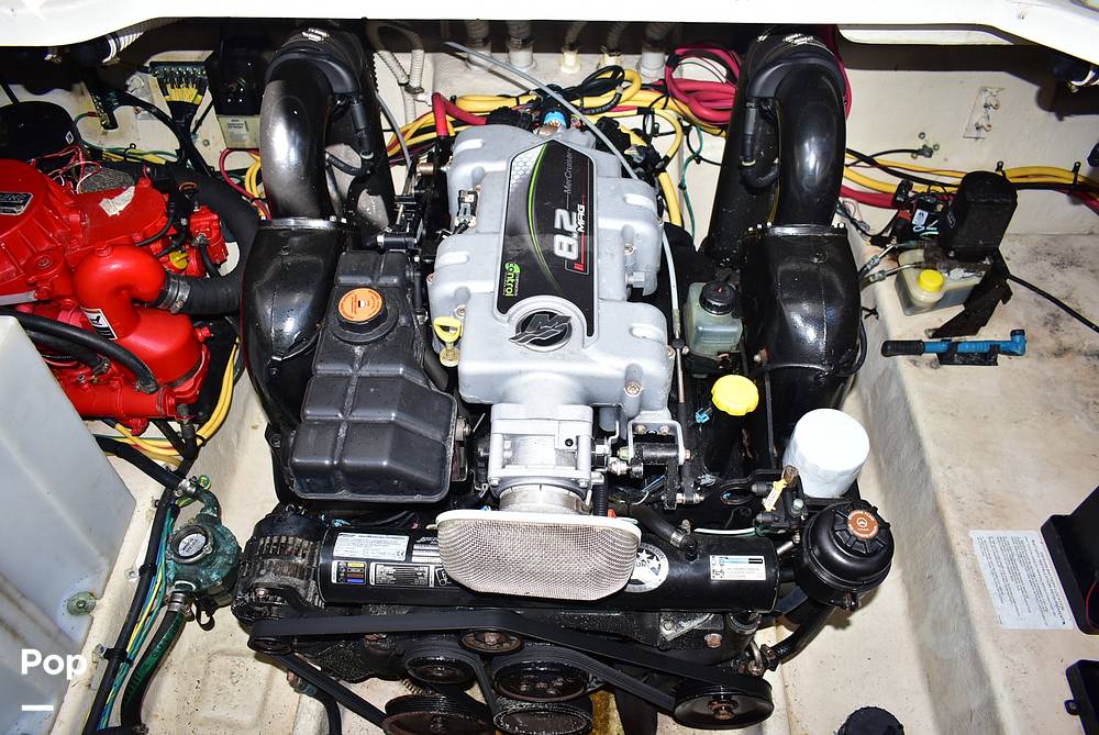 Slide: The Image of Bayliner 285 SB Cruiser 2012 - 15778034