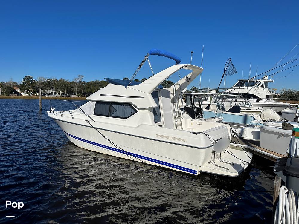 Slide: The Image of 2006 Bayliner 288 Command Bridge - 11