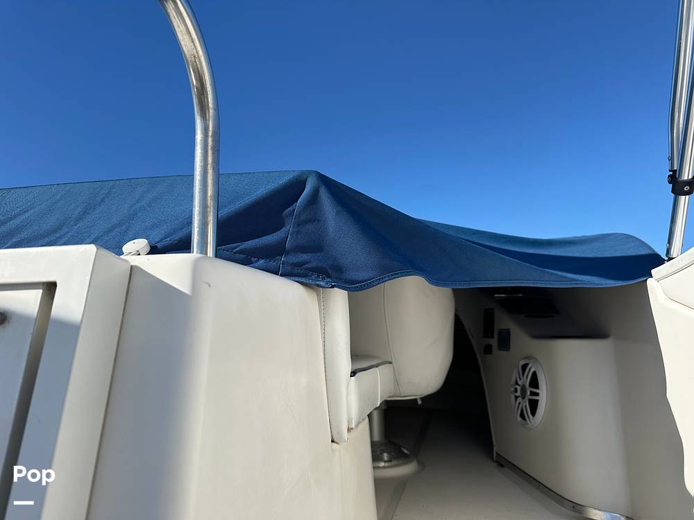 Slide: The Image of Bayliner 288 CB 2006 - 16