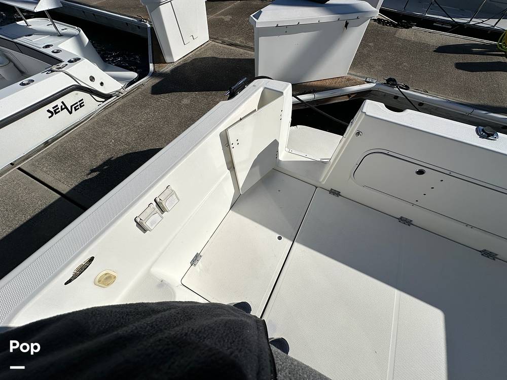Slide: The Image of Bayliner 288 CB 2006 - 45