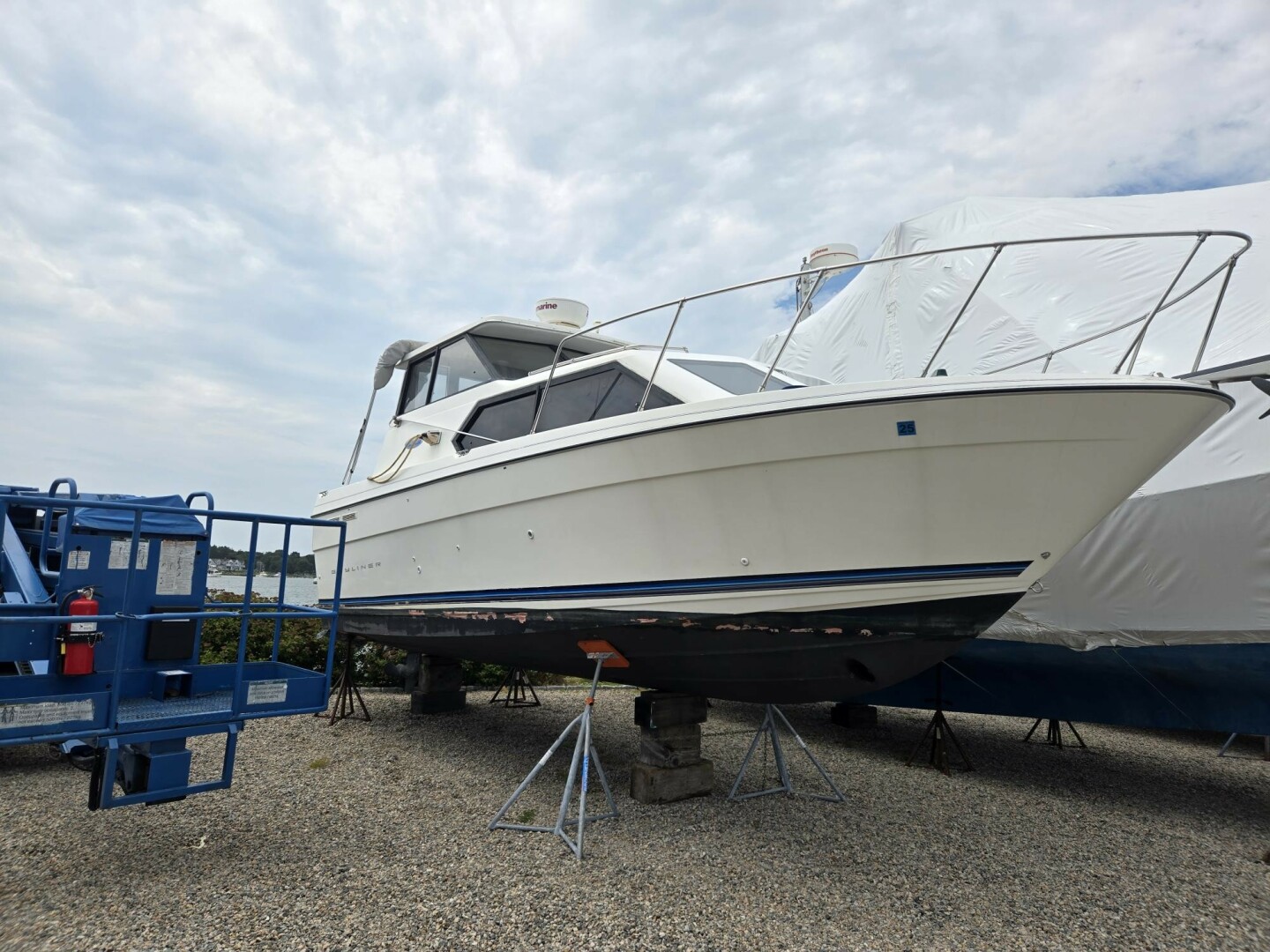 Slide: The Image of Bayliner 289 EC 2005 - 5438276