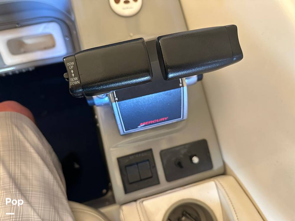 Slide: The Image of Bayliner 305 Ciera 2004 - 14427829