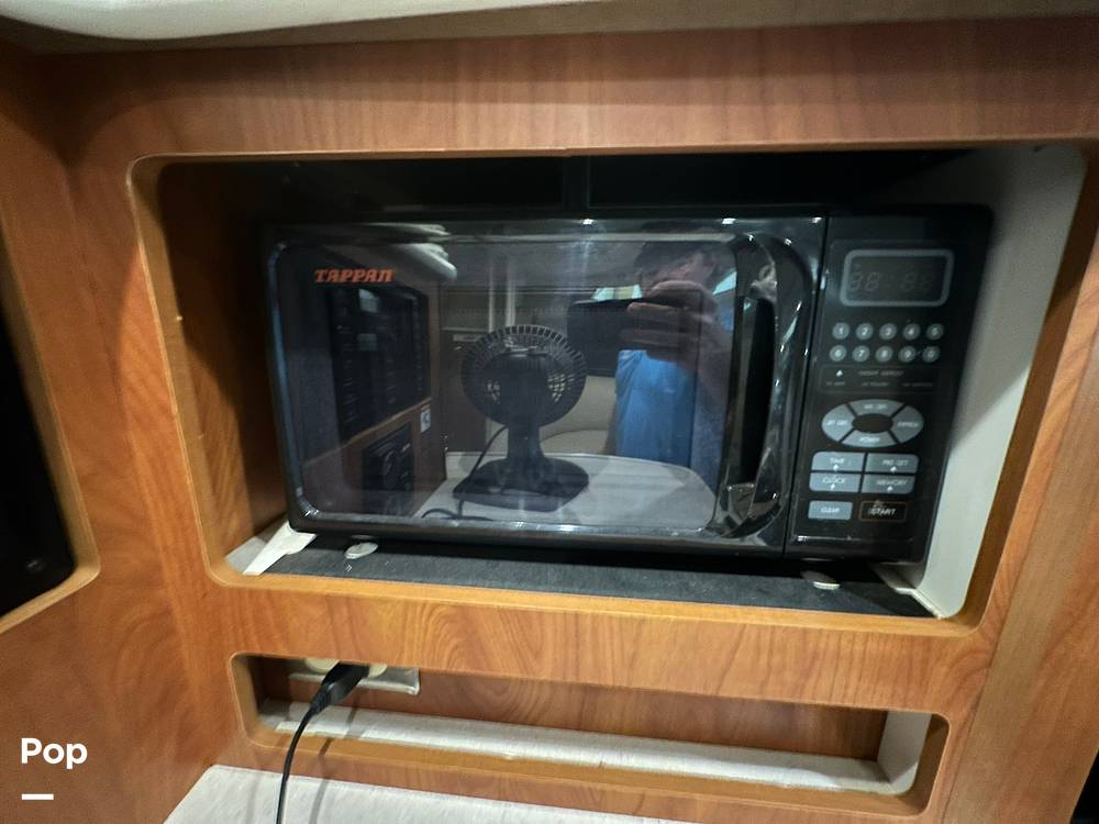 Slide: The Image of Bayliner 305 Ciera 2004 - 14427851
