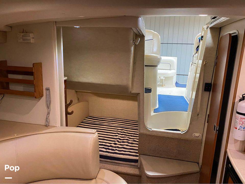 Slide: The Image of Bayliner 305 Ciera 2004 - 14390732