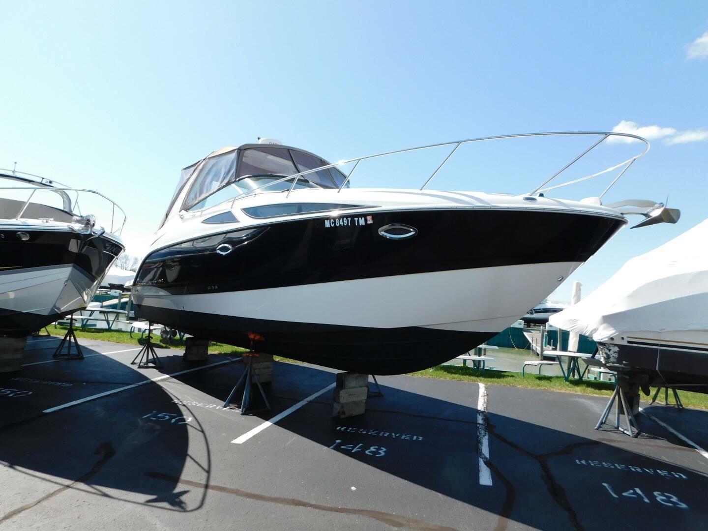 Slide: The Image of Bayliner 315 Cruiser 2012 - 5214796