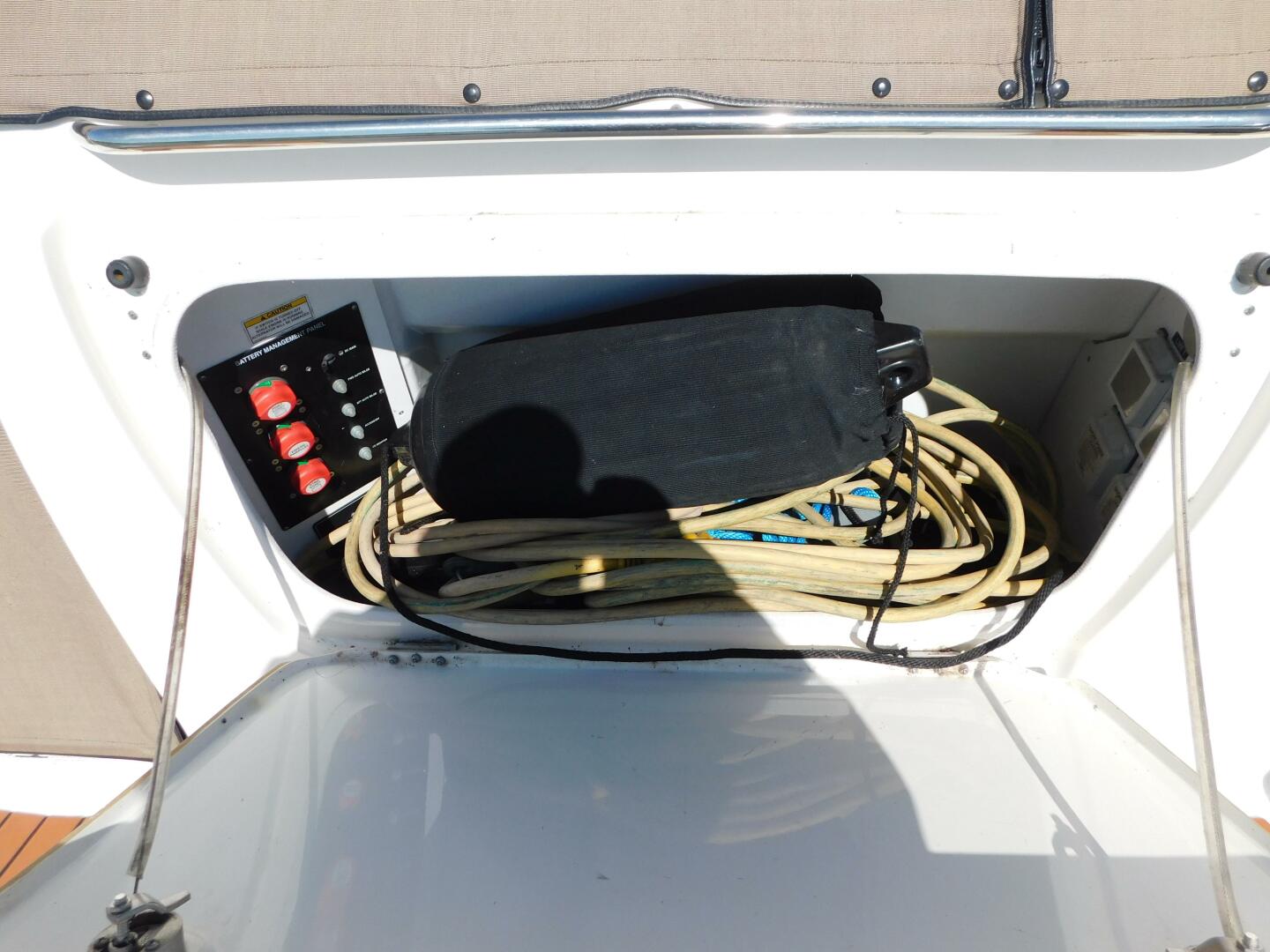 Slide: The Image of Bayliner 315 Cruiser 2012 - 5214807