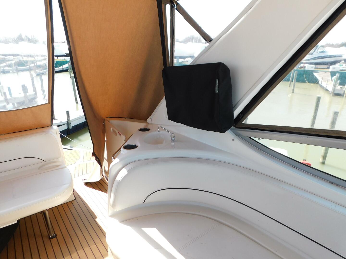 Slide: The Image of Bayliner 315 Cruiser 2012 - 5214824