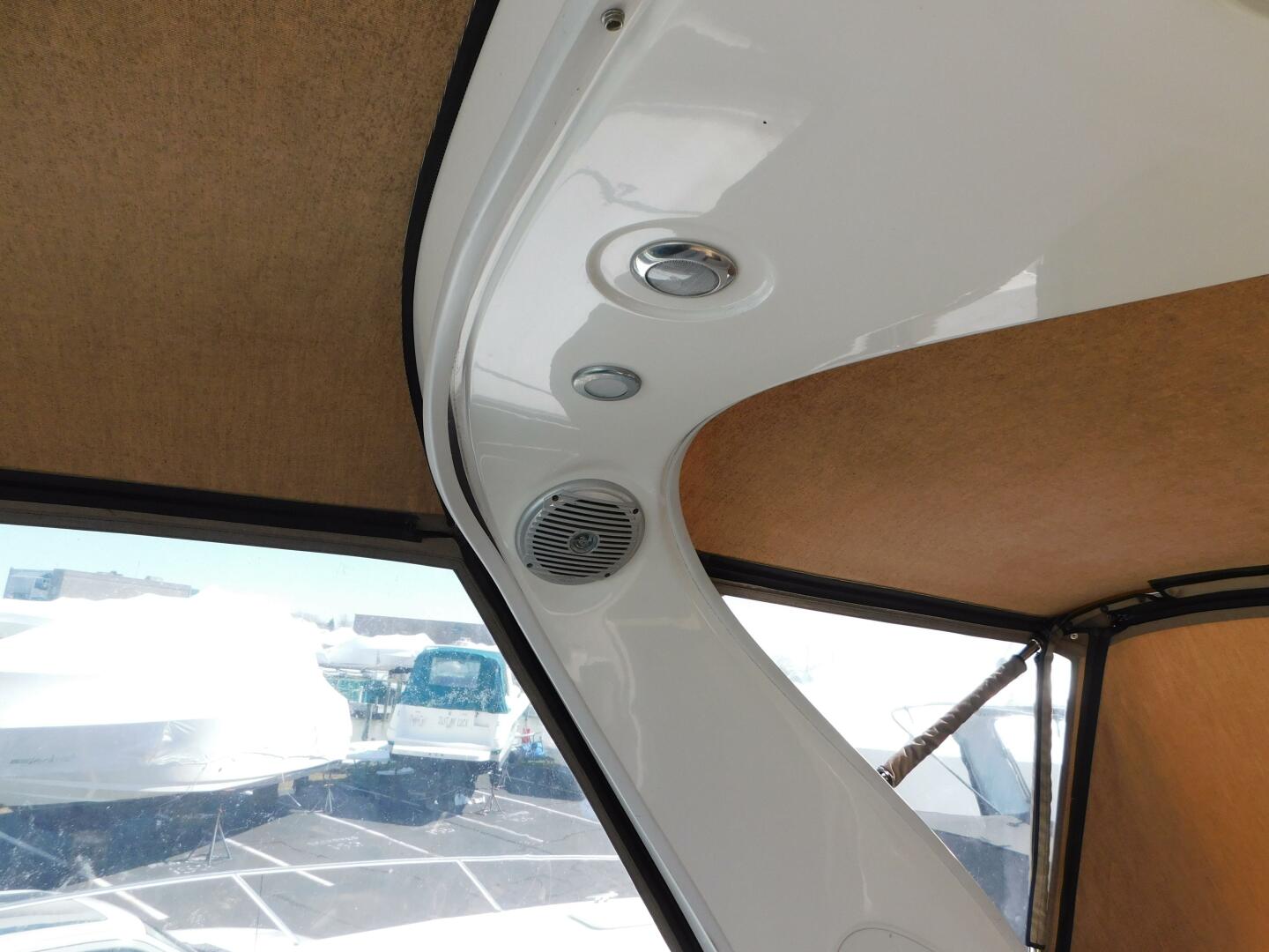 Slide: The Image of Bayliner 315 Cruiser 2012 - 5214826