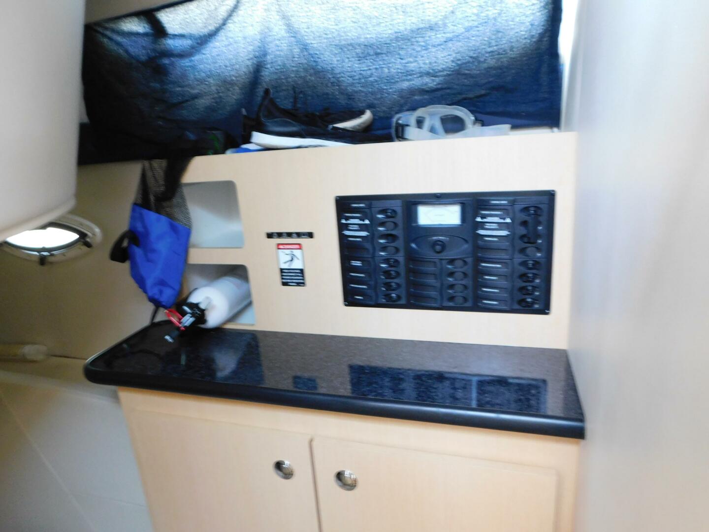 Slide: The Image of Bayliner 315 Cruiser 2012 - 5214857