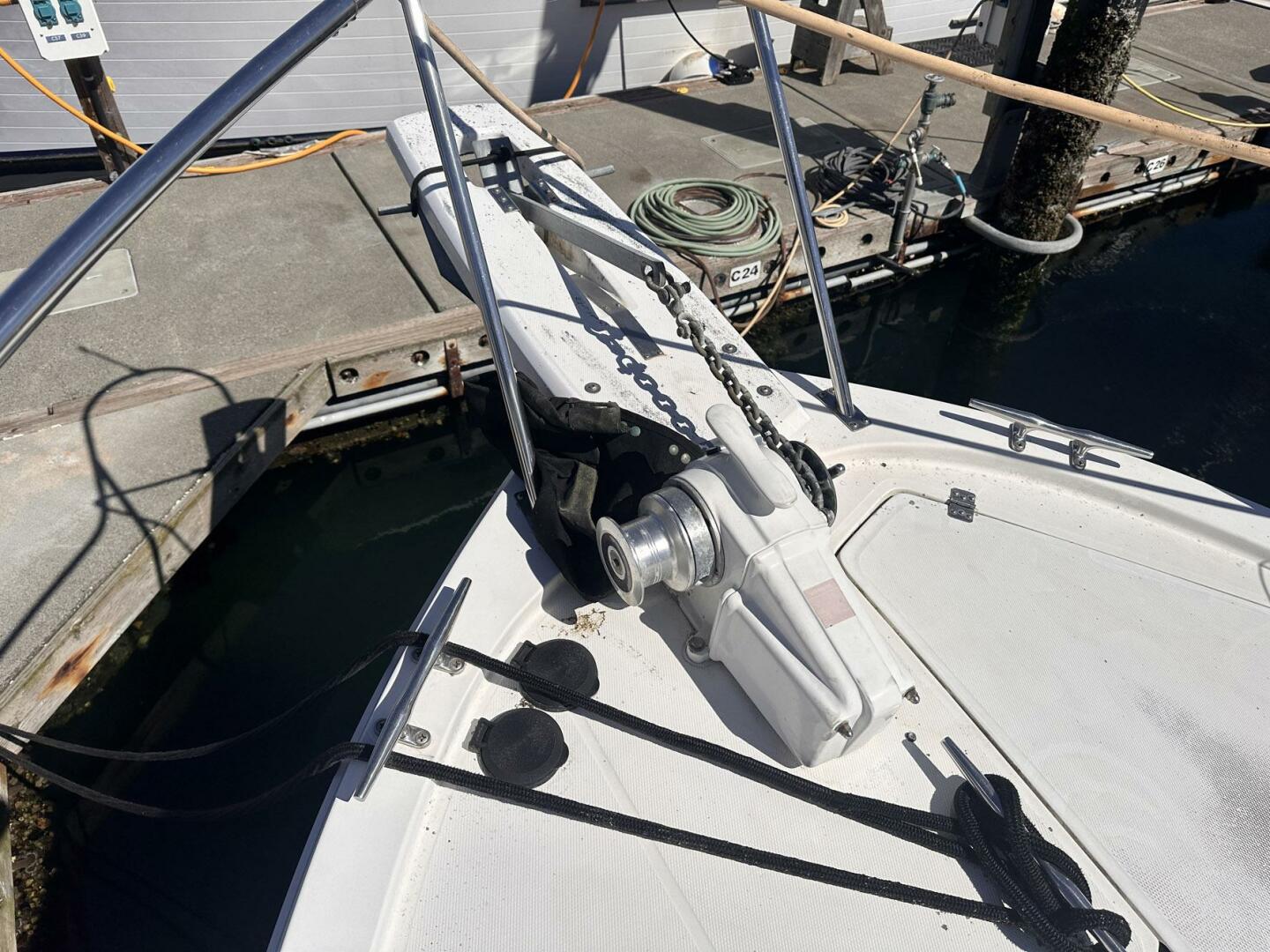 Slide: The Image of Bayliner 32 1992 - 10