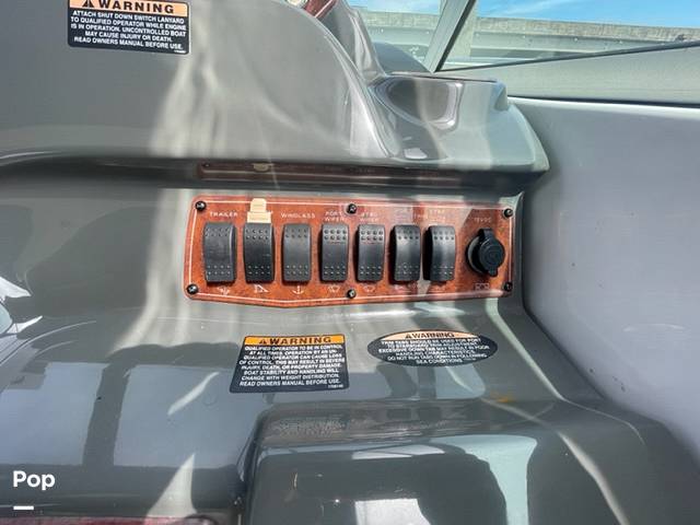 Slide: The Image of Bayliner 325 2005 - 10616816