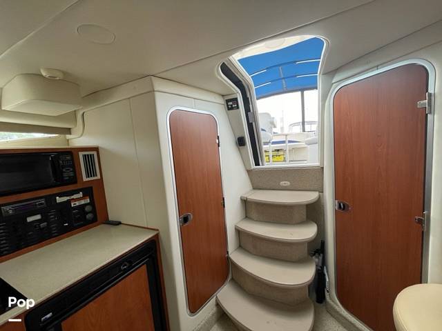 Slide: The Image of Bayliner 325 2005 - 10616843
