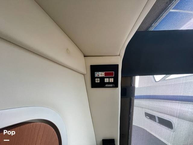 Slide: The Image of Bayliner 325 2005 - 10616876