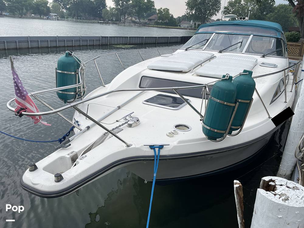 Slide: The Image of Bayliner 3255 Avanti 1995 - 14364781