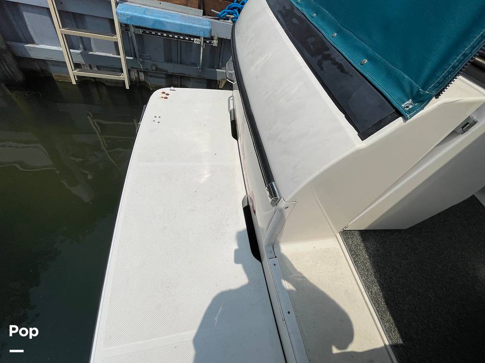 Slide: The Image of Bayliner 3255 Avanti 1995 - 14365116