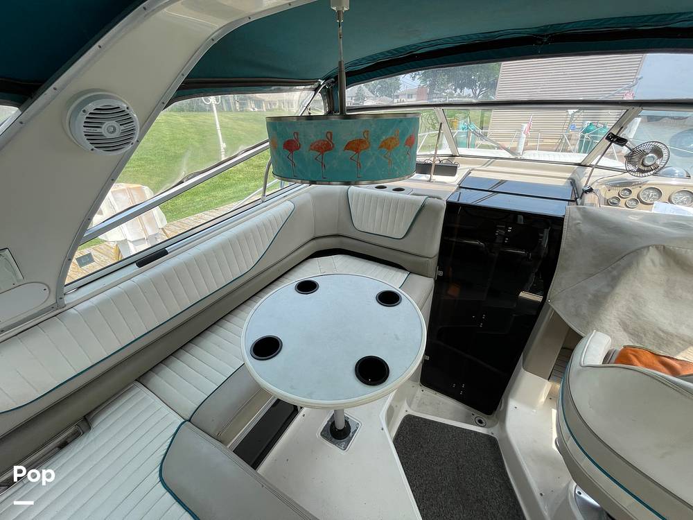 Slide: The Image of Bayliner 3255 Avanti 1995 - 14365120