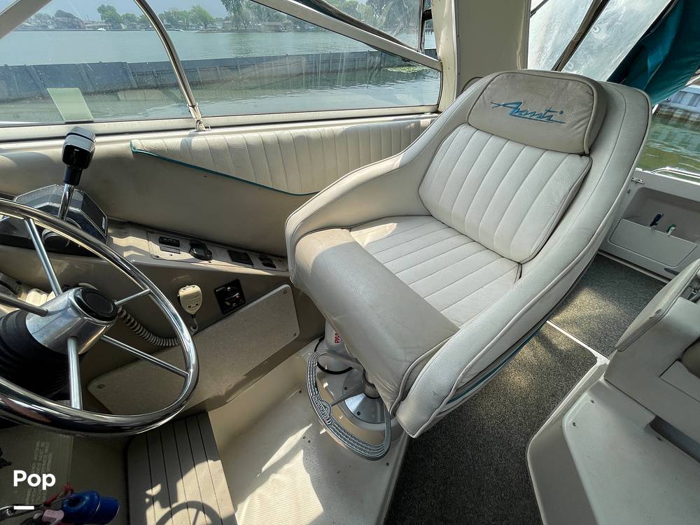 Slide: The Image of Bayliner 3255 Avanti 1995 - 14364770