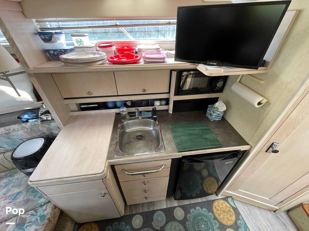 Slide: The Image of Bayliner 3255 Avanti 1995 - 14365135