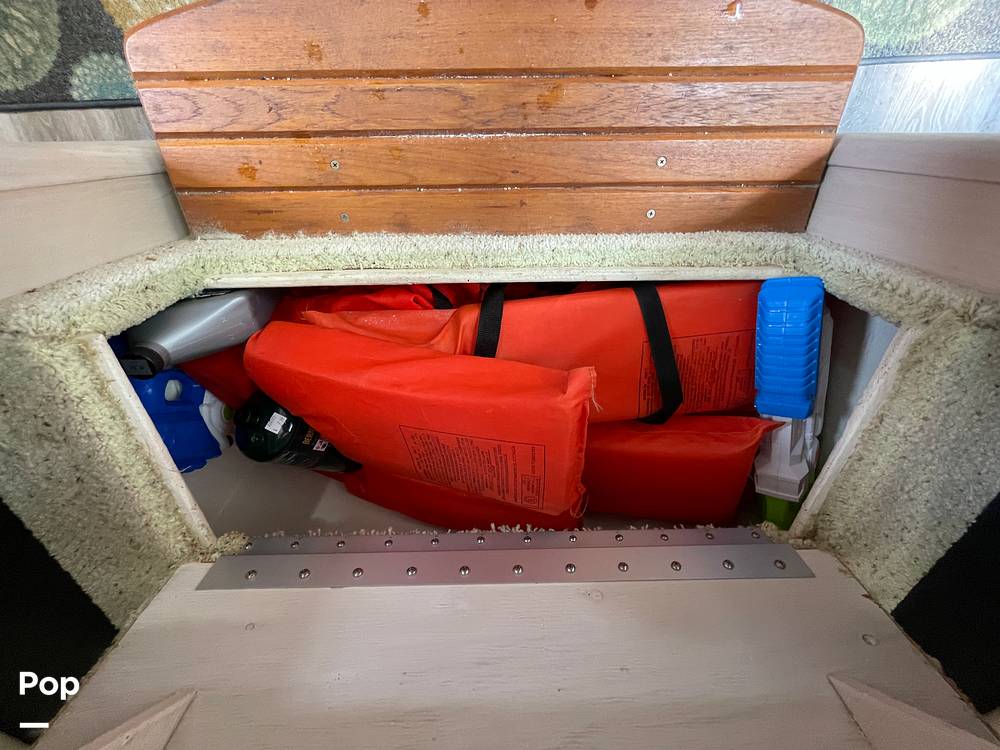 Slide: The Image of Bayliner 3255 Avanti 1995 - 14365154