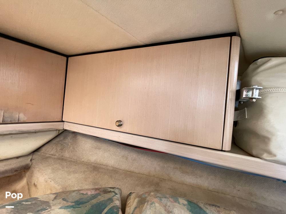 Slide: The Image of Bayliner 3255 Avanti 1995 - 14365177