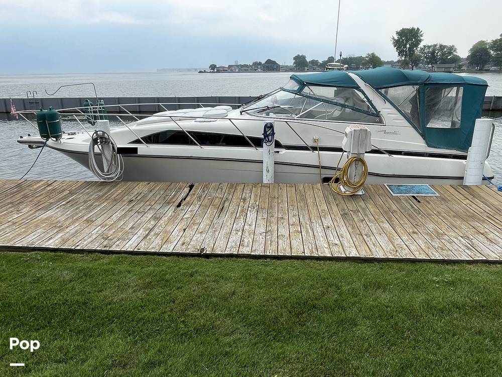 Slide: The Image of Bayliner 3255 Avanti 1995 - 14364799
