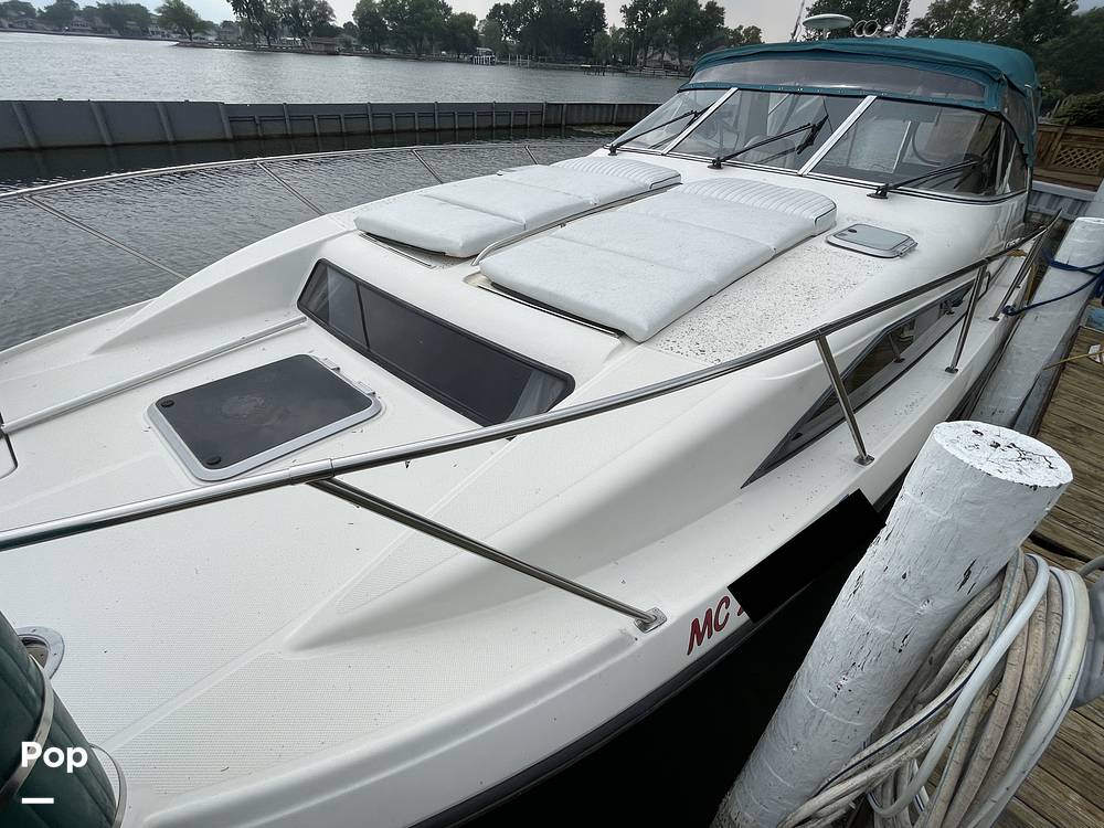 Slide: The Image of Bayliner 3255 Avanti 1995 - 14364801