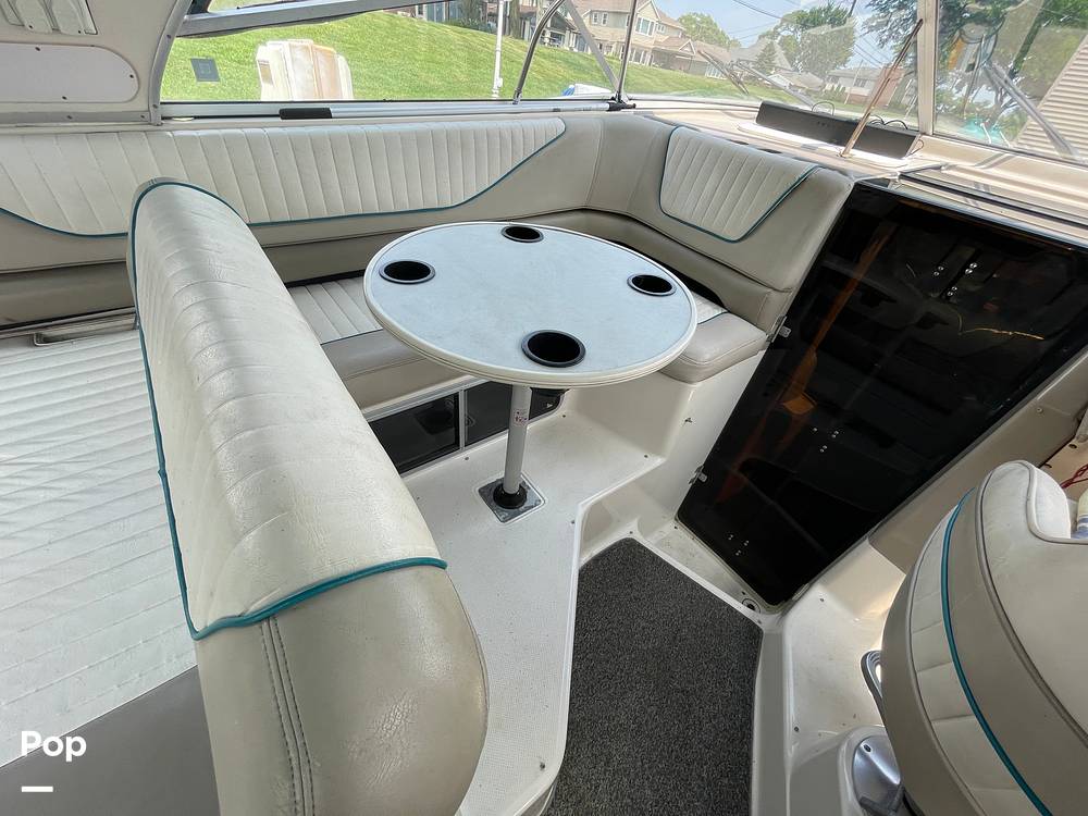 Slide: The Image of Bayliner 3255 Avanti 1995 - 14364823