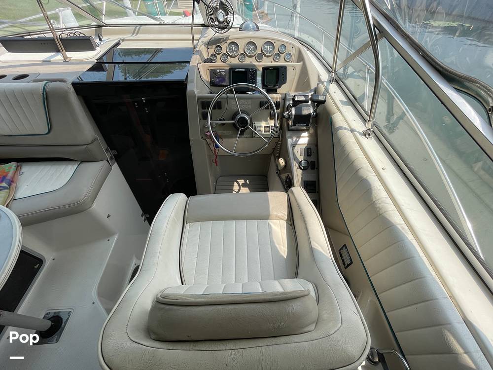 Slide: The Image of Bayliner 3255 Avanti 1995 - 14364828