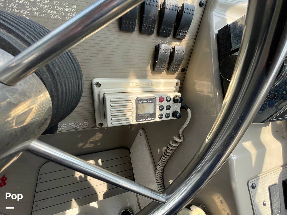 Slide: The Image of Bayliner 3255 Avanti 1995 - 14364838