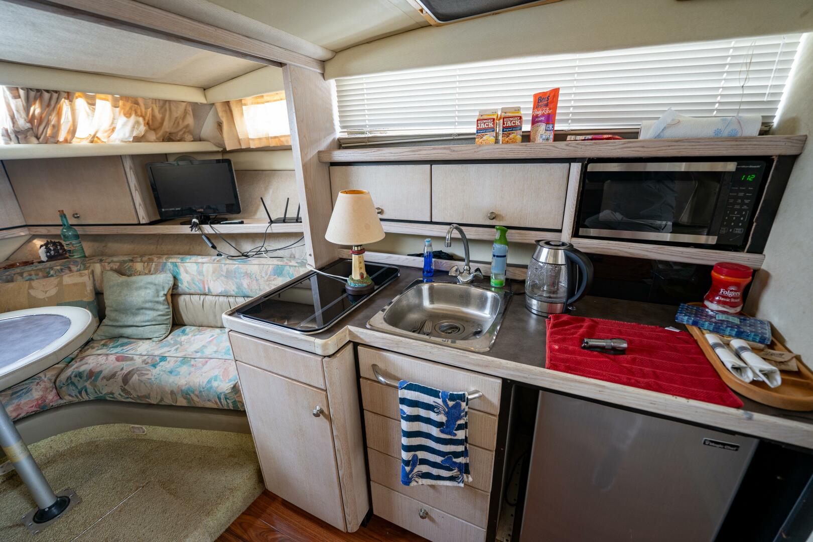 Slide: The Image of Bayliner 3255 Avanti 1997 - 5121053
