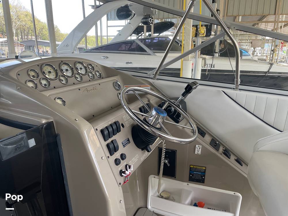 Slide: The Image of Bayliner 3255 Avanti 1999 - 15352032